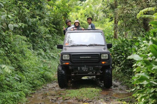 sewa mobil jeep bogor